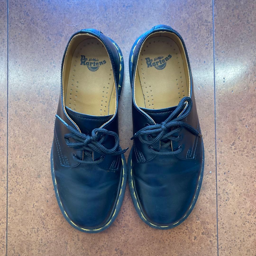 Dr. Martens ドクターマーチン 3ホール UK5