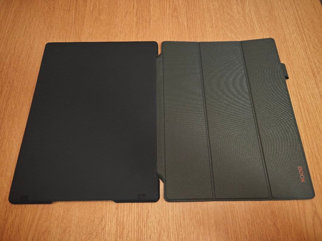 BOOX Tab X 13.3インチA4電子ペーパー、ケース付き