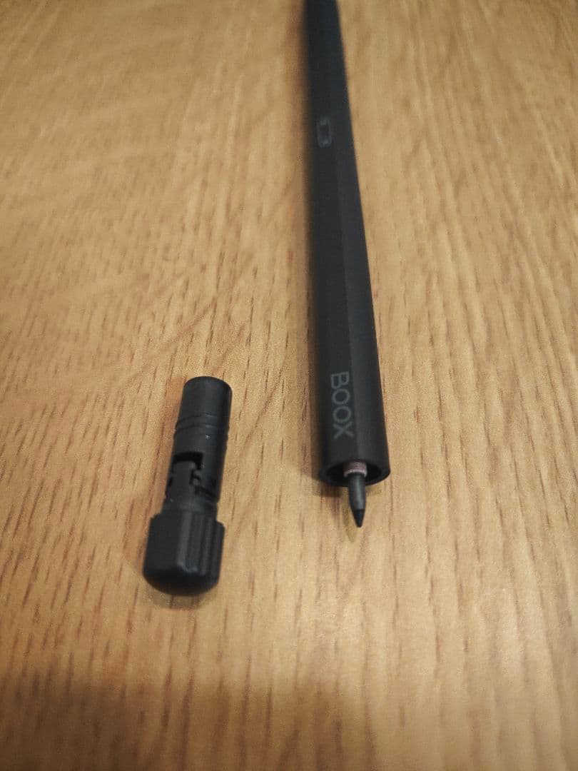 BOOX Tab X 13.3インチA4電子ペーパー、ケース付き