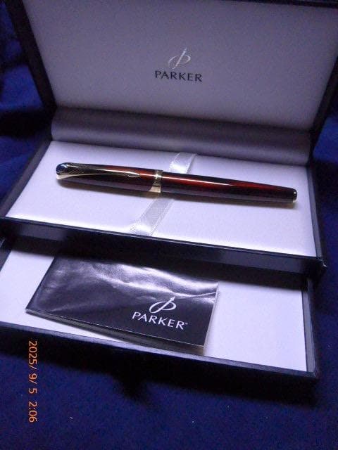 幻のパーカー万年筆　エリプス／Ellipse　深紅　18K 750ペン先、細字