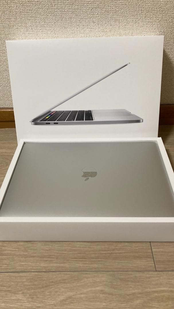 MacBook Pro 13インチ 2020 A2251 16/512GB