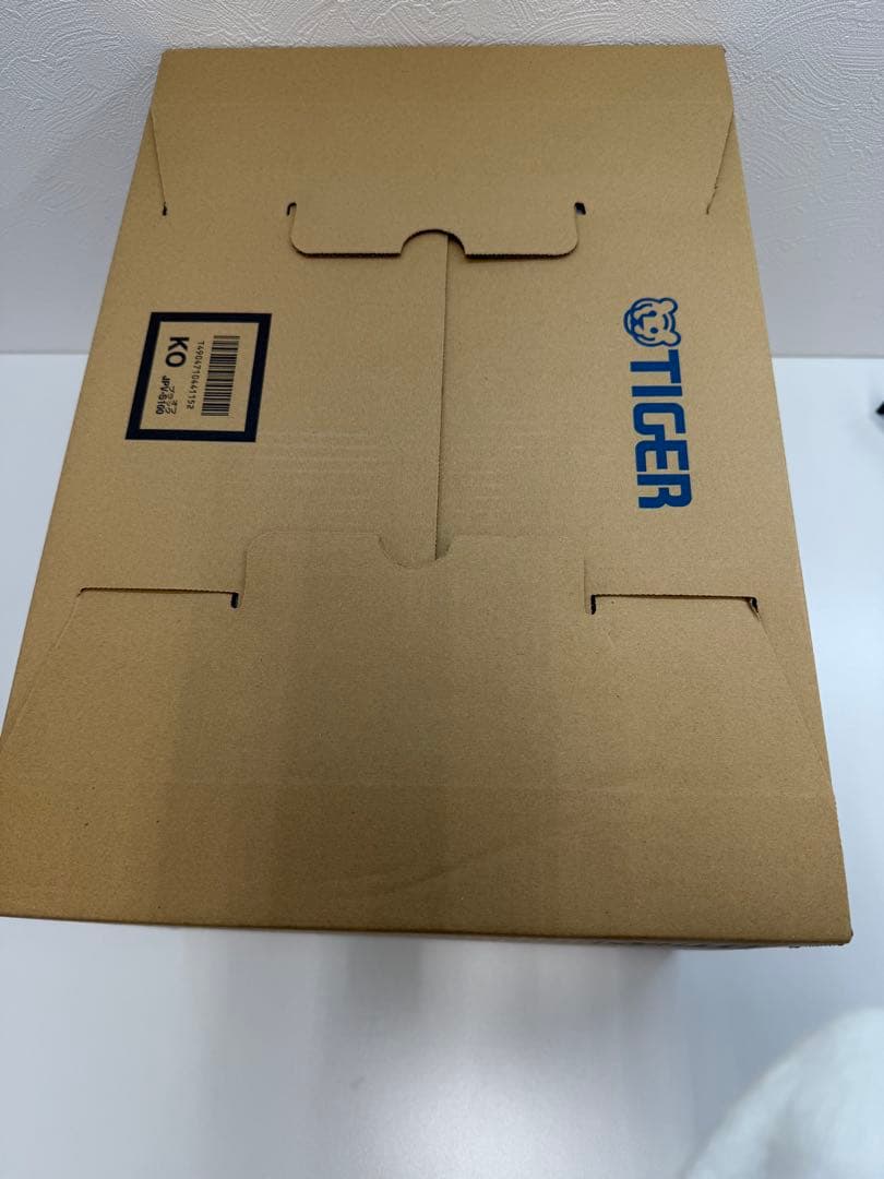 ‼️未開封‼️TIGER 炊飯器 JPV-S100 KO 1.0L 黒