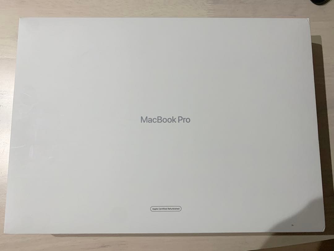 MacBook本体 MacBook Pro 16inch 2TB 32GB