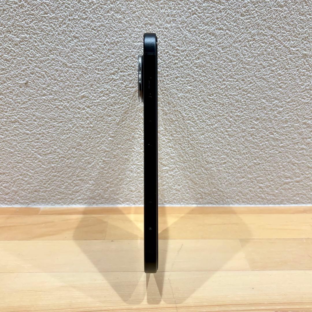 ★美品★ Apple iPhone 15 ブラック 256GB 本体