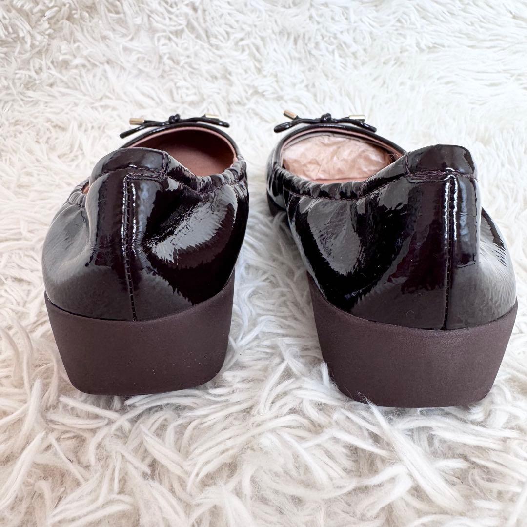【新品未使用】fitflop エナメル パンプス コンフォートシューズ リボン