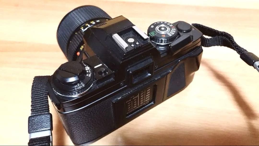 ミノルタ　X-700 アナログ一眼レフカメラ