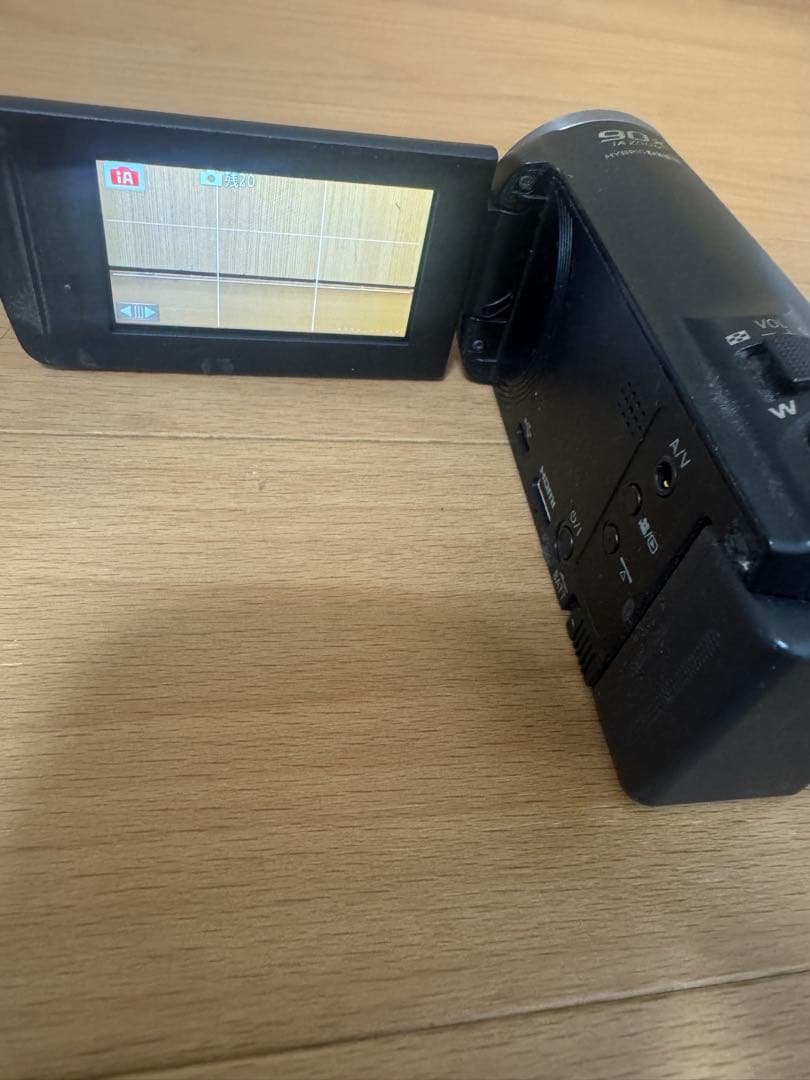 Panasonicパナソニック ビデオカメラ　HC-V360M