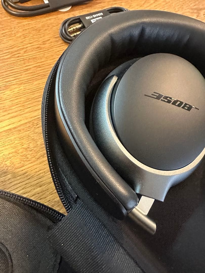 美品⭐︎Bose QuietComfort Ultra ワイヤレスヘッドホン
