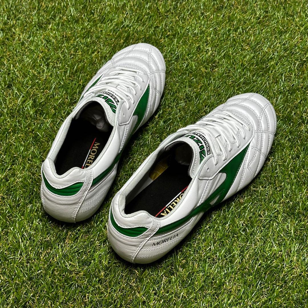 ミズノ　モレリア2ジャパン　ペイントカスタムモデル　26.0㌢