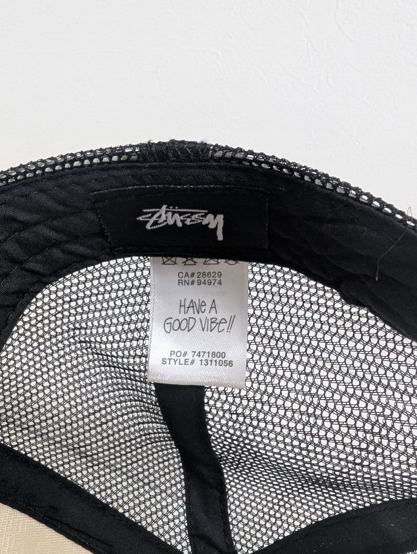 STUSSY メッシュキャップ