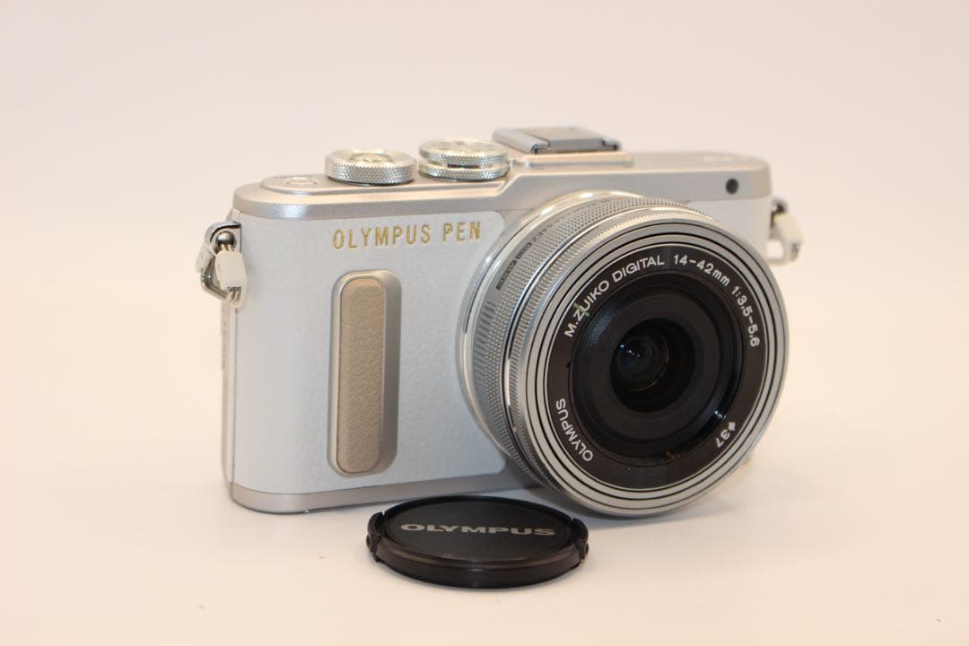 ★ショット数1213回★ オリンパス　E-PL8 レンズキット　ミラーレス