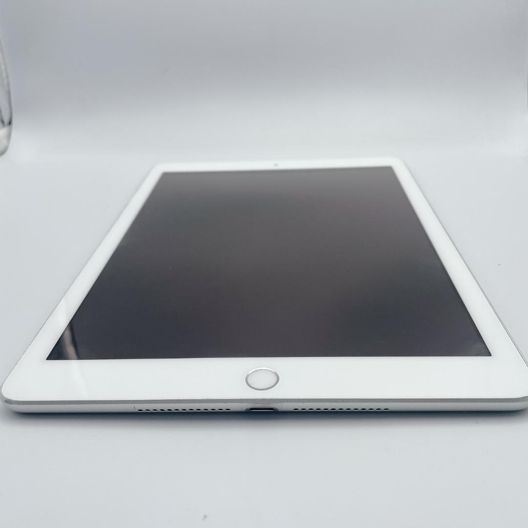 【美品】iPad 第6世代 32GB Wi-Fiモデル A1893 シルバー