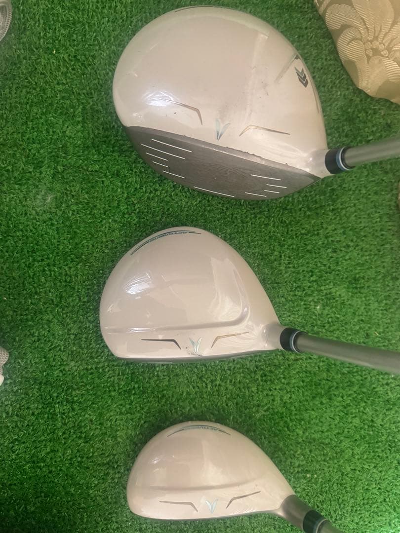 【格安】限定ホワイトカラー XXIO 12 ゼクシオ レディース ゴルフセット