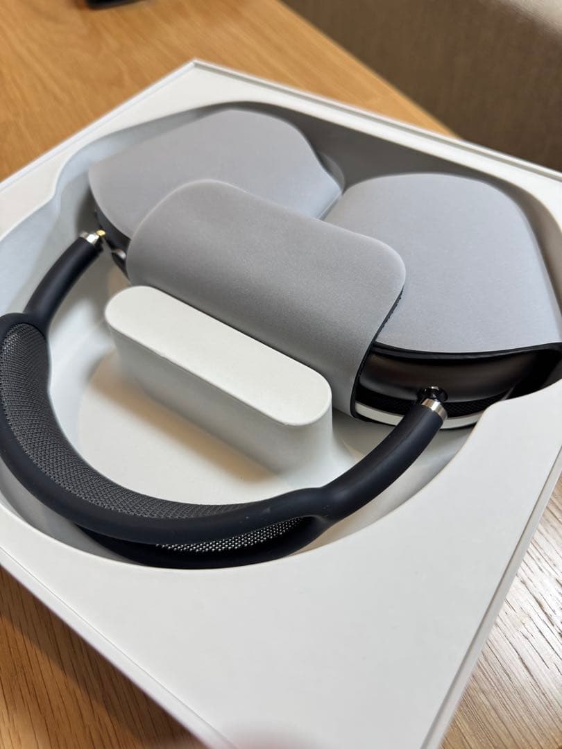 イヤホン AirPods Max lightning-type