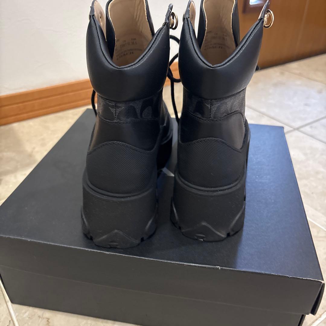 コーチ　Coach ブラック ハイカットブーツ