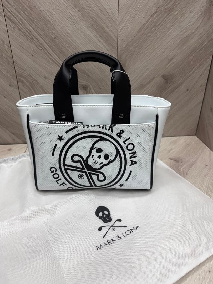 マークアンドロナ