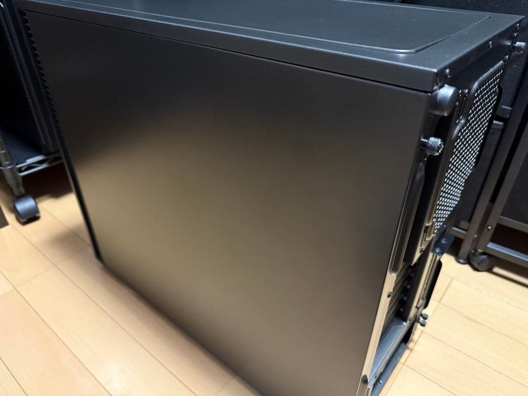 ⭐️美品 Fractal Design DEFINE R6 静音・高拡張性モデル