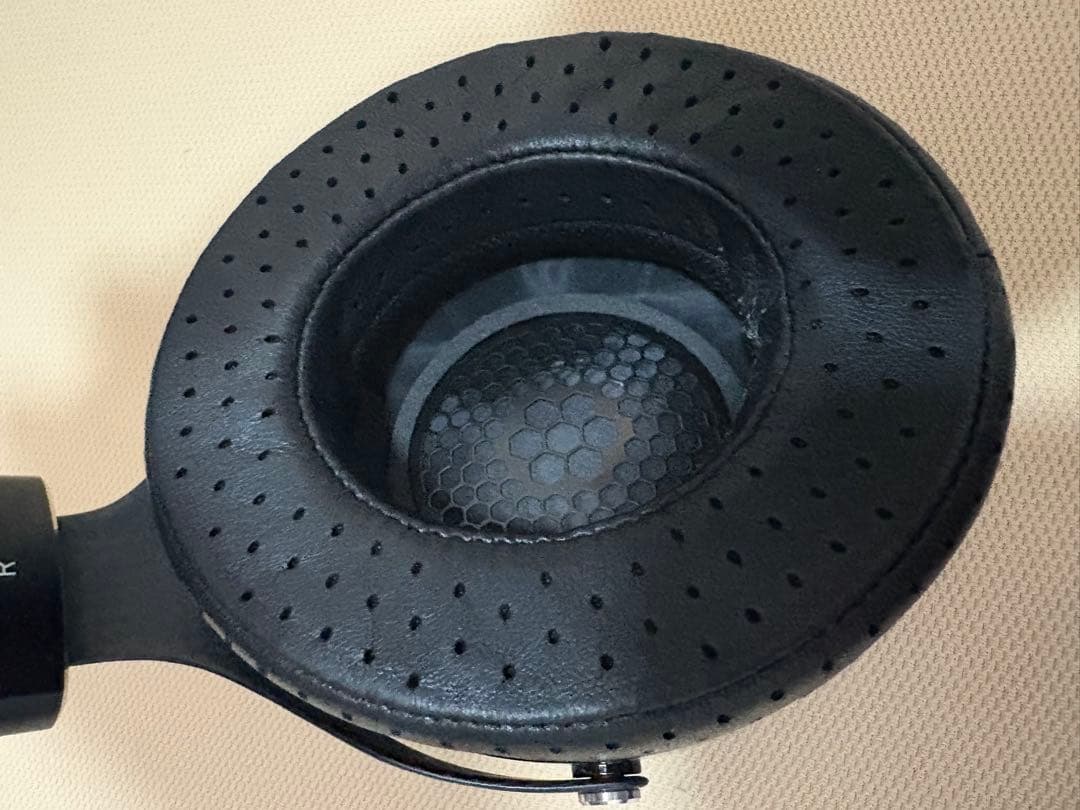 ち*う様 FOCAL UTOPIA ヘッドホン