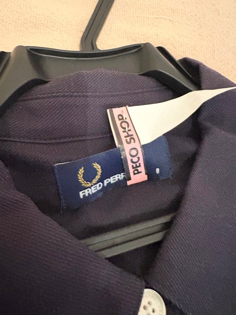 フレッドペリー シャツワンピース 長袖　ロゴ　ネイビー　プリーツ　襟付き
