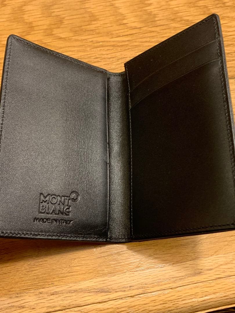 【新品未使用】Montblanc ブラックレザー 名刺入れ