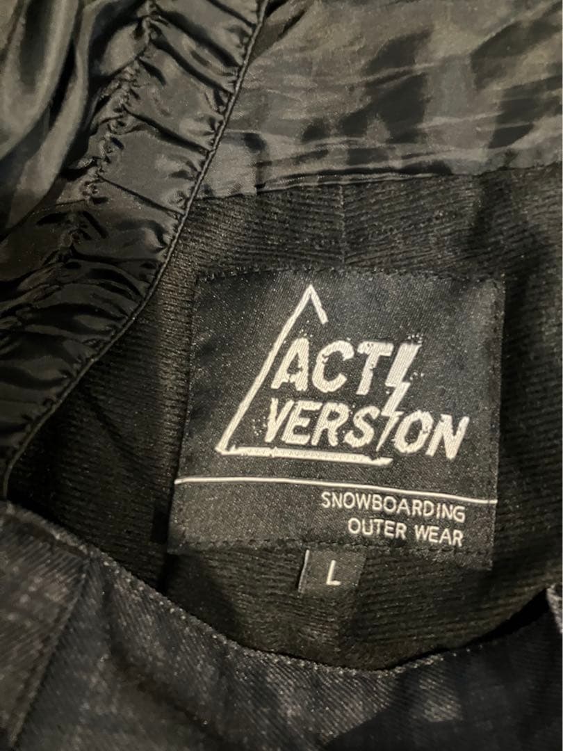 activersion スノーボードウェア L、手袋、ネックウォーマーまとめ売り