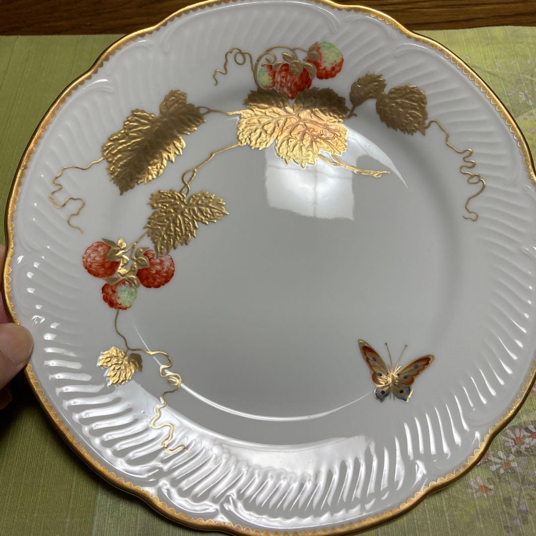 リチャードジノリ　サヴォイア家　森の果実　デザートプレート