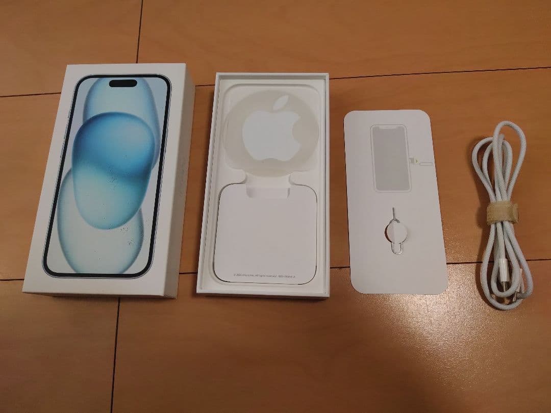 iPhone スマートフォン 本体 94%バッテリー