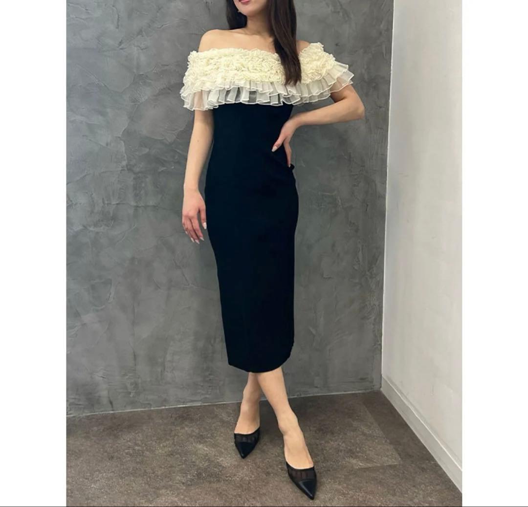 eimy istoire デコレーションフリルオフショルニットワンピース　正規品