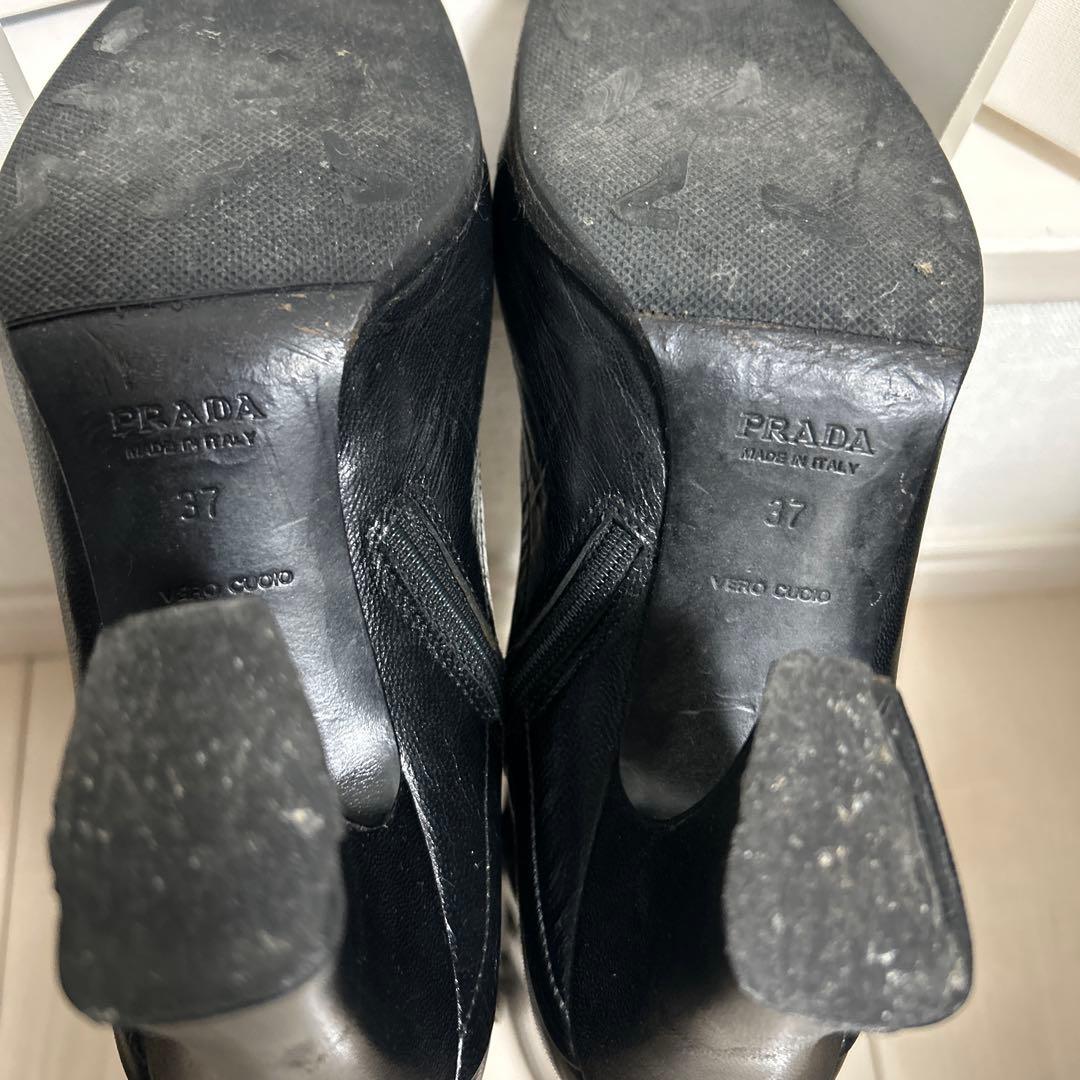 PRADA ブラックレザーブーツ 高ヒール