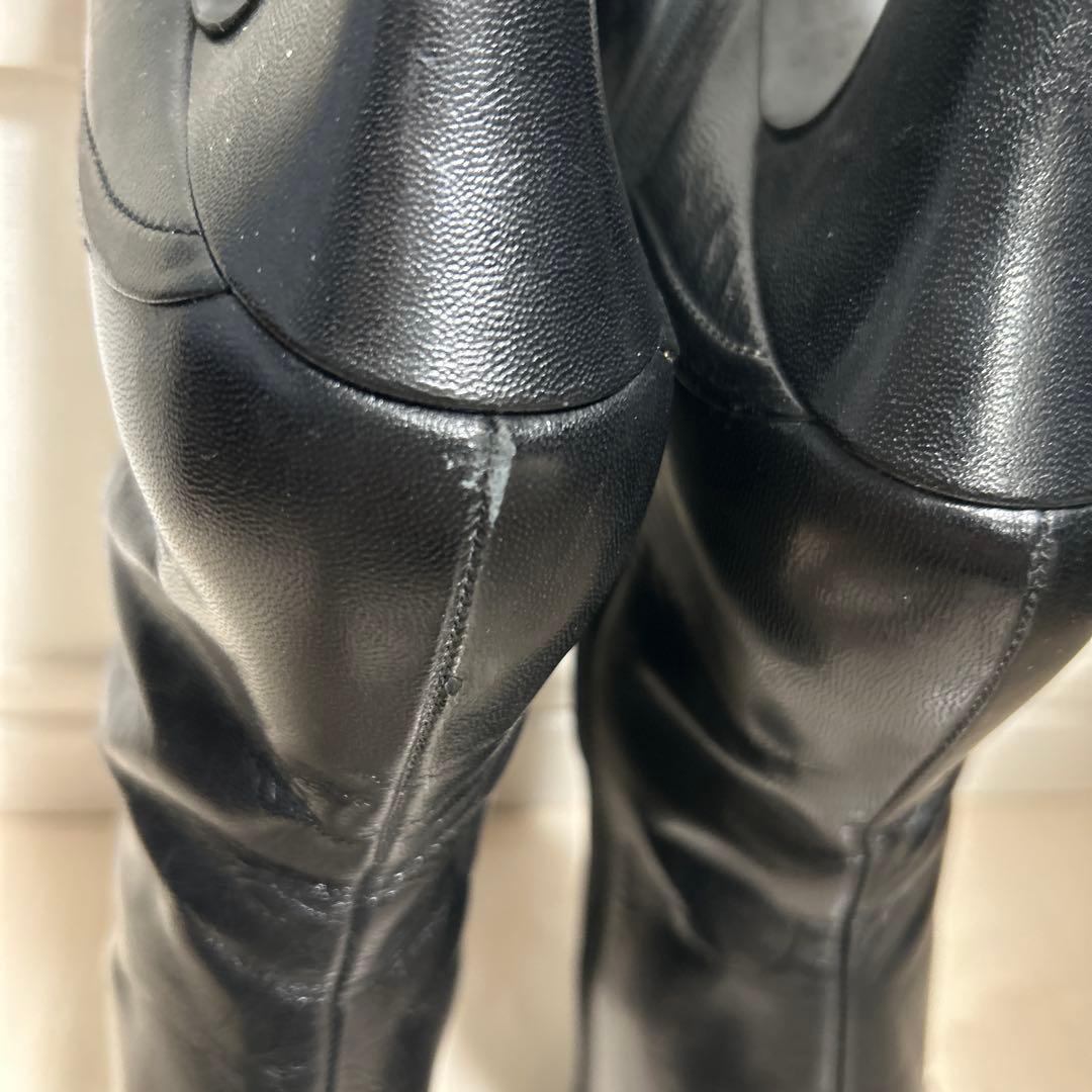 PRADA ブラックレザーブーツ 高ヒール