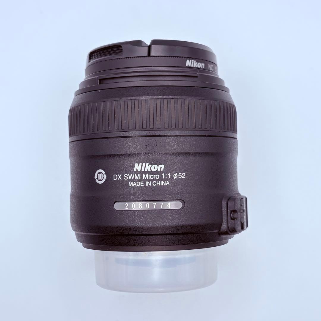 NIKKOR AF-S Micro 40mm f2.8G レンズ