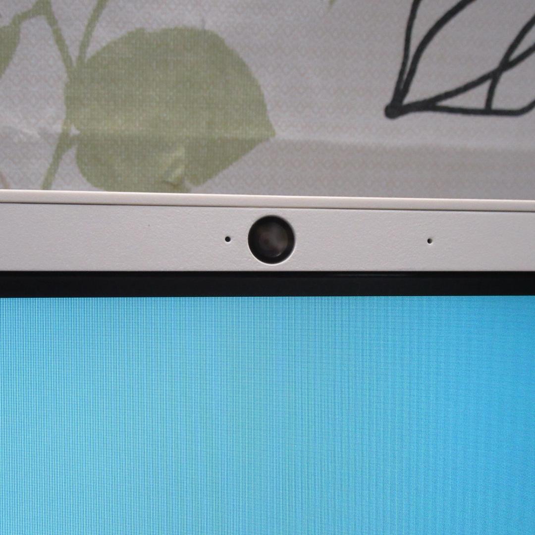 Win11公式対応8世代Corei5/メ16/新品SSD+HDD/DVD/カメラ