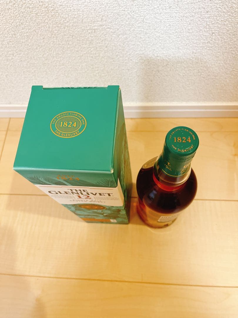 限定品　グレンリベット12年　200周年記念限定ボトル　700ml 未使用