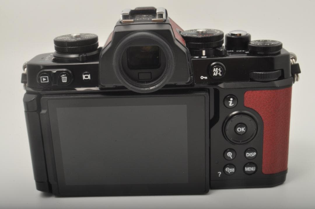 Nikon ニコン ミラーレスカメラ Z fc ボディー プレミアムエクステリア