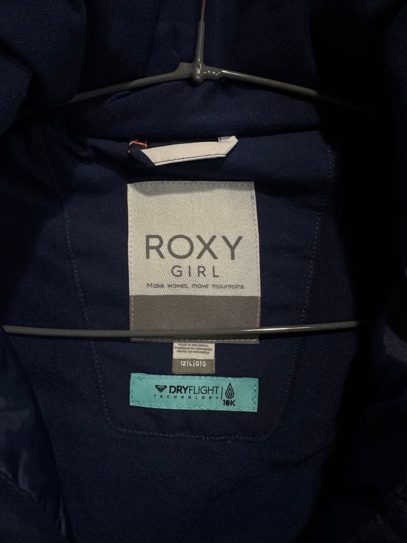 ★未使用ROXYスノージャケット150 トロピカル柄　ファー付き　スキー　スノボ