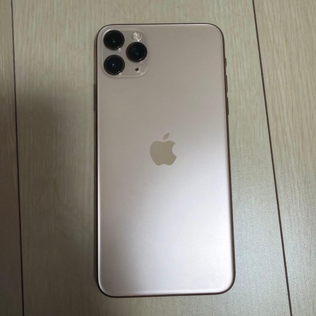 Apple iPhone 11 Pro MAXゴールド 本体