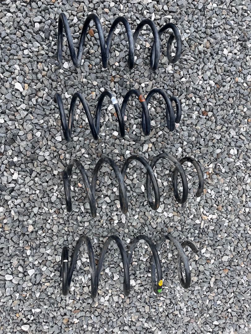 アテンザワゴン　GJ2FW 純正サスペンションスプリング 4本セット マツダ