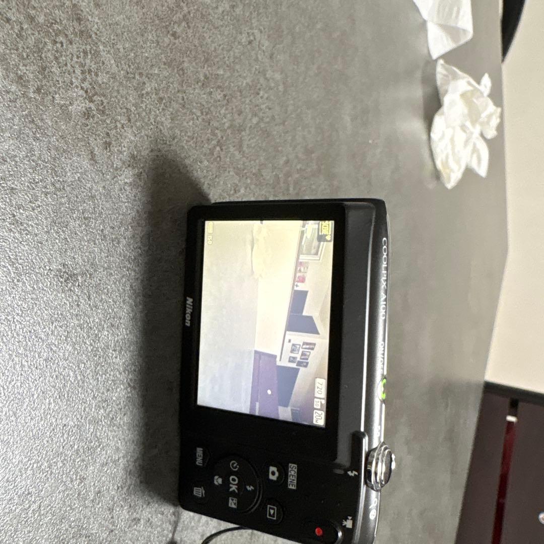 デジタルカメラ Nikon coolpix A100