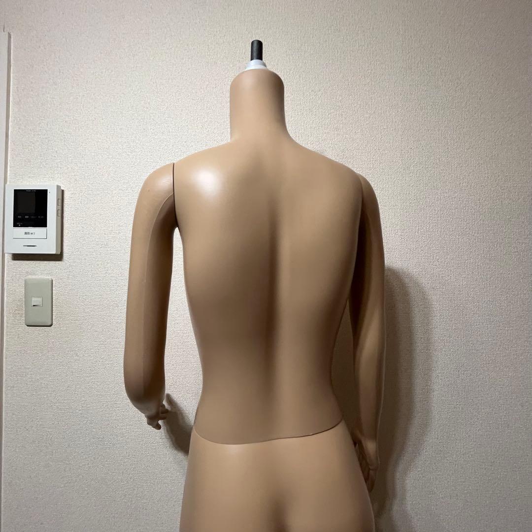 ベージュ 女性用　フルボディ　マネキン
