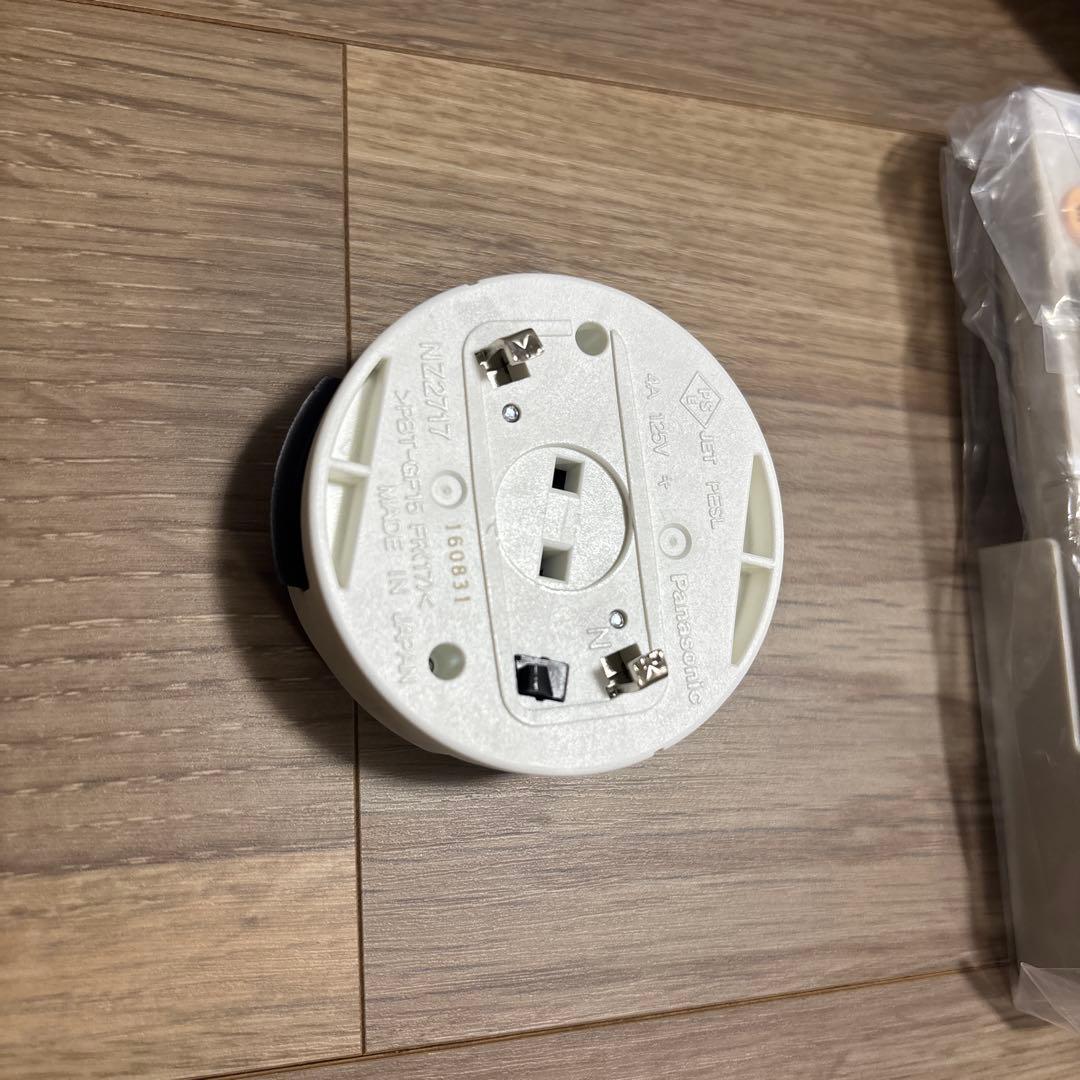 日本製美品　パナソニック LEDシーリングライト電球色