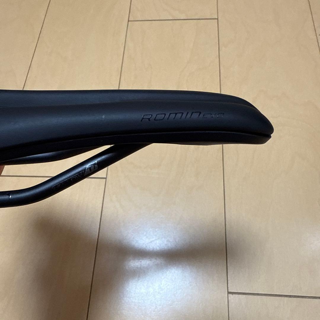 Specialized Romin evo サドル ブラック