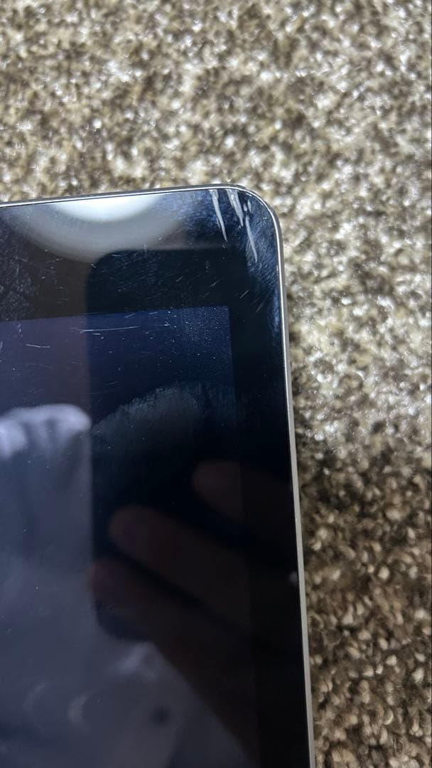 iPad 第5世代 Wi-Fiモデル 128GB + スペースグレー 本体