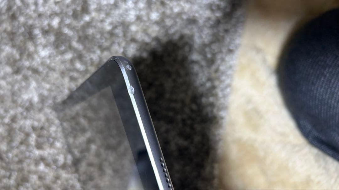 iPad 第5世代 Wi-Fiモデル 128GB + スペースグレー 本体