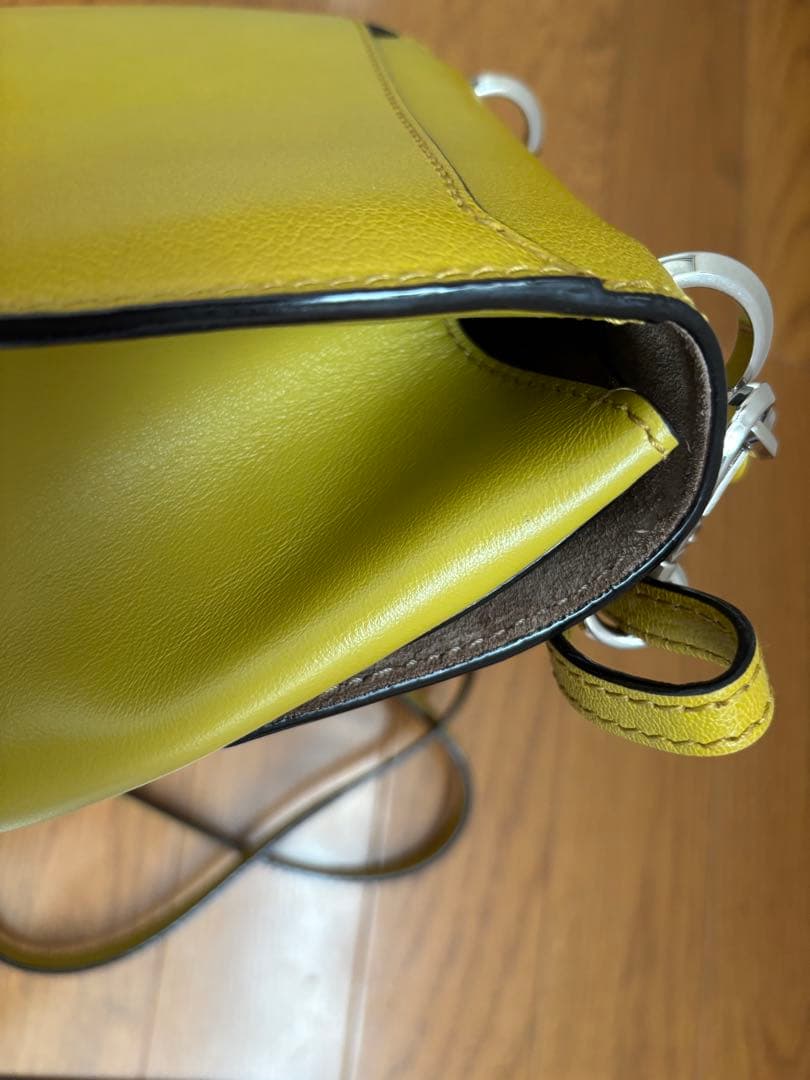 JIMMY CHOO イエローショルダーバッグ