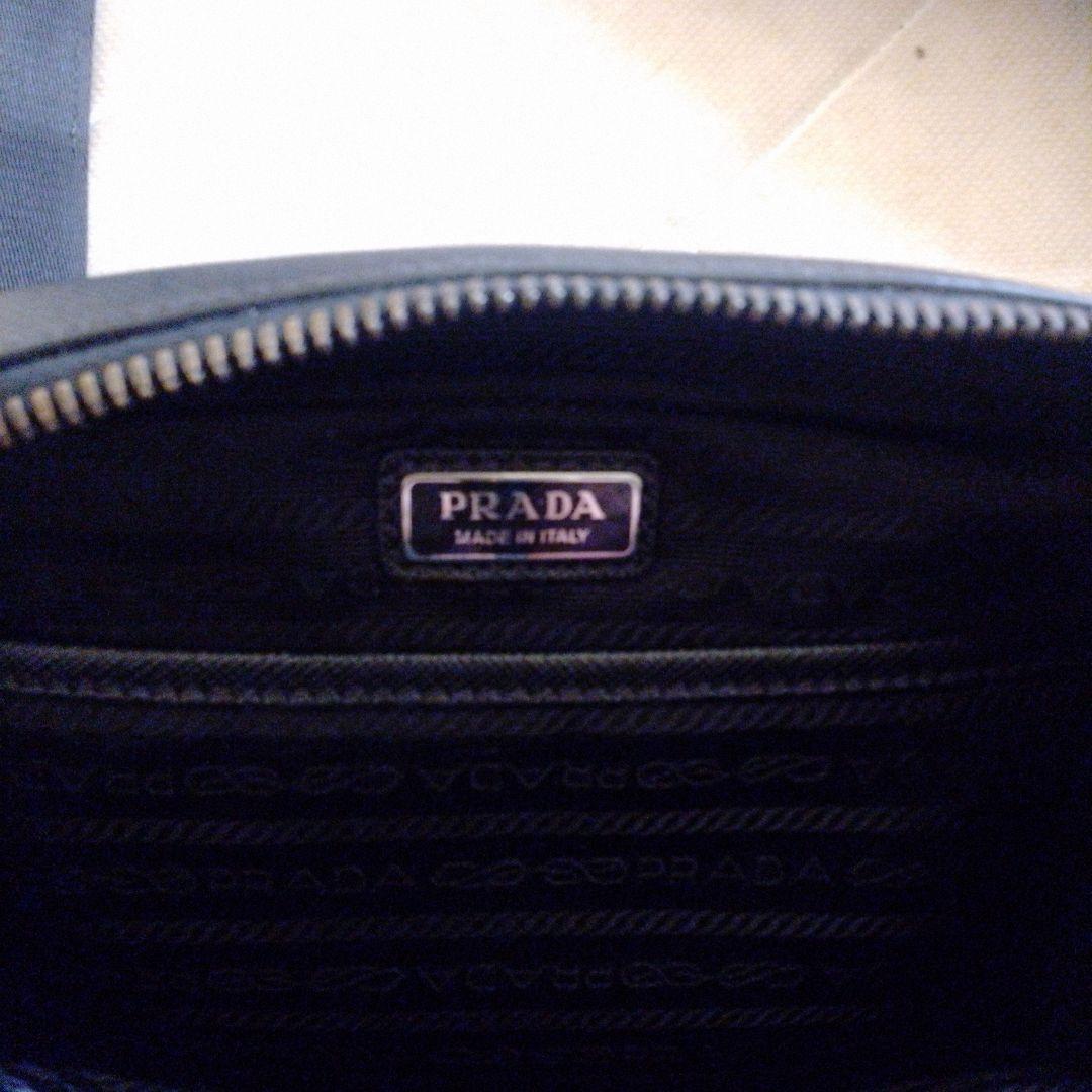 PRADA ブラック ナイロン ショルダーバッグ