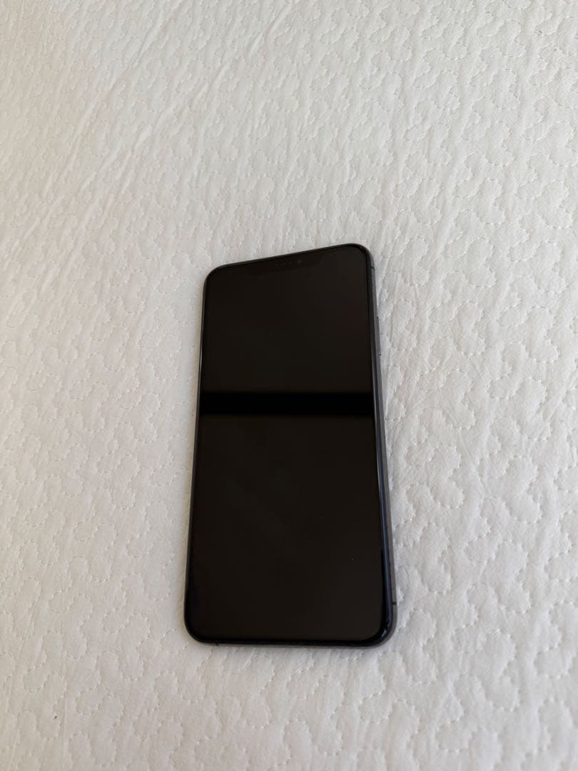 iPhone 11 Pro MAXスペースグレー