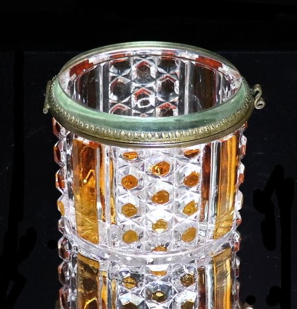 オールド・バカラ 上級作品 琥珀色被せ 蓋物 ダイヤモンドカット 菓子入れ