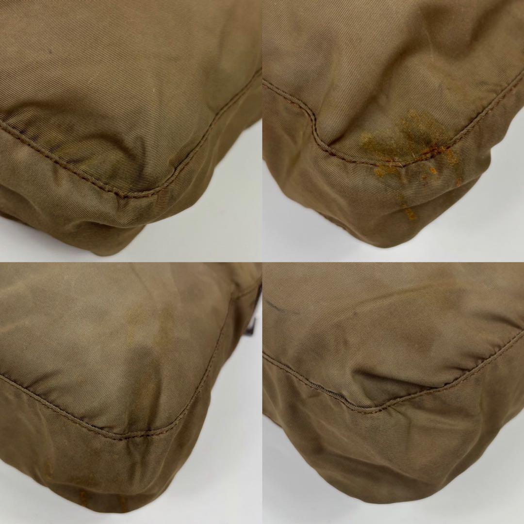 PRADA✨カメラバッグ　プラダ　三角ロゴ　ナイロン　ブラウン　白タグ