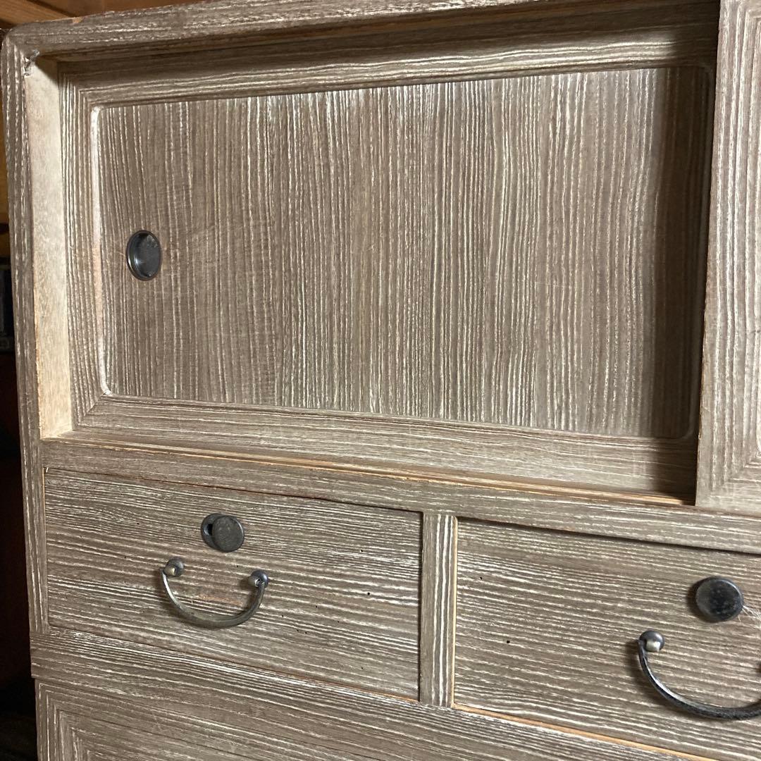 ★桐箪笥★年代物ですが、綺麗です★