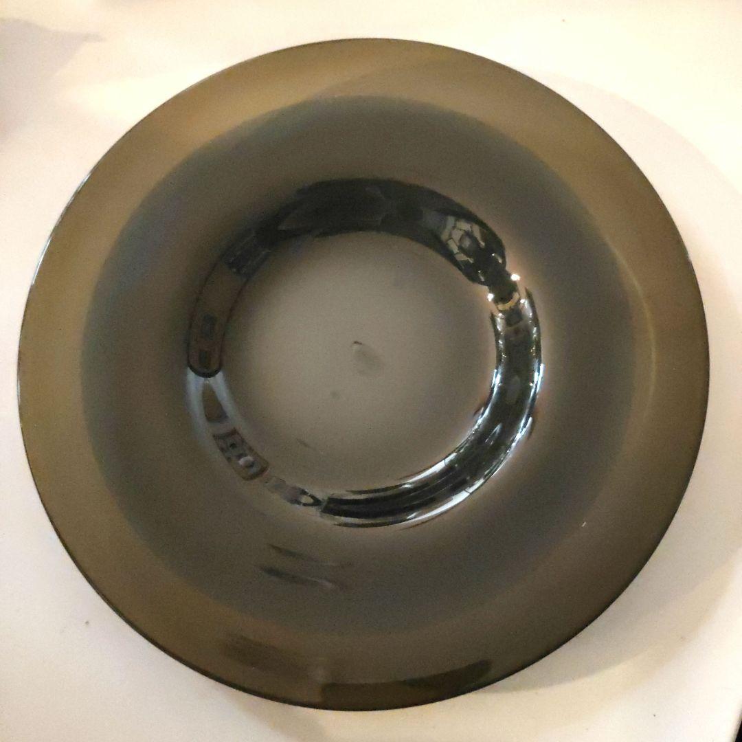 黒川登紀子さん　ガラス　皿